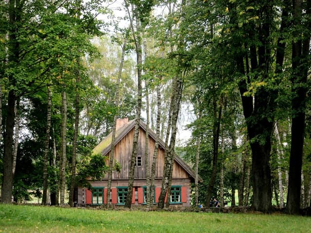 Muzeum Budownictwa Ludowego w Olsztynku - Splywy.pl