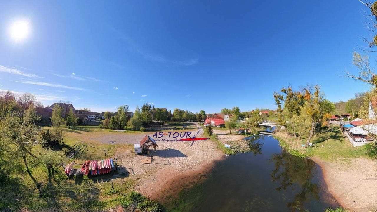 Kajaki Ukta AS-TOUR widok z rzeki